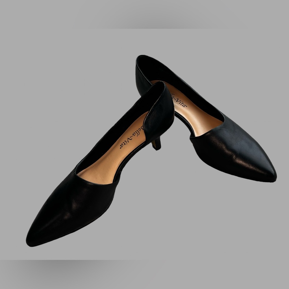 Bella Vita Quilla Kitten Heel Punps